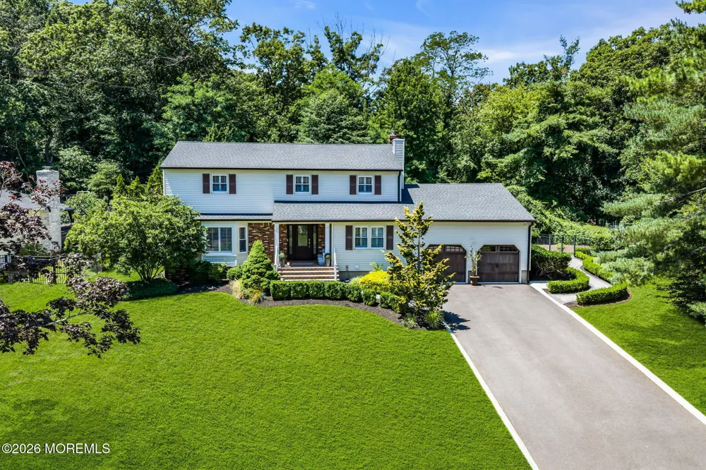 16 Springhouse Road Ocean, NJ 07712