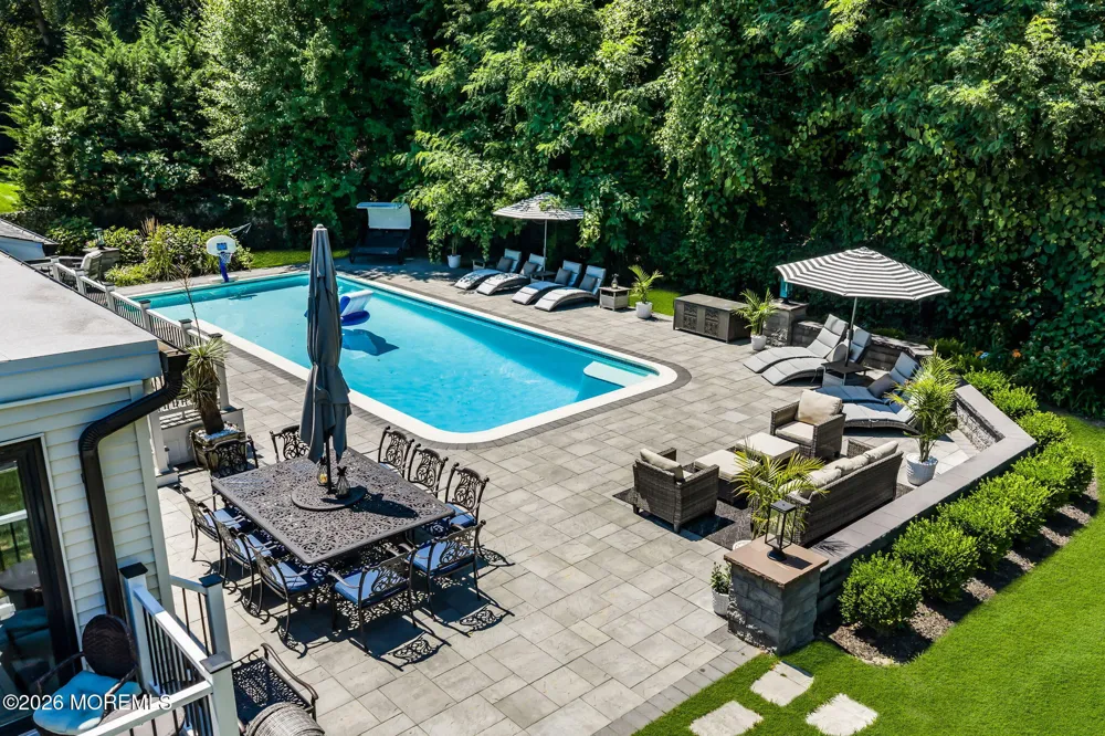 16 Springhouse Road Ocean, NJ 07712