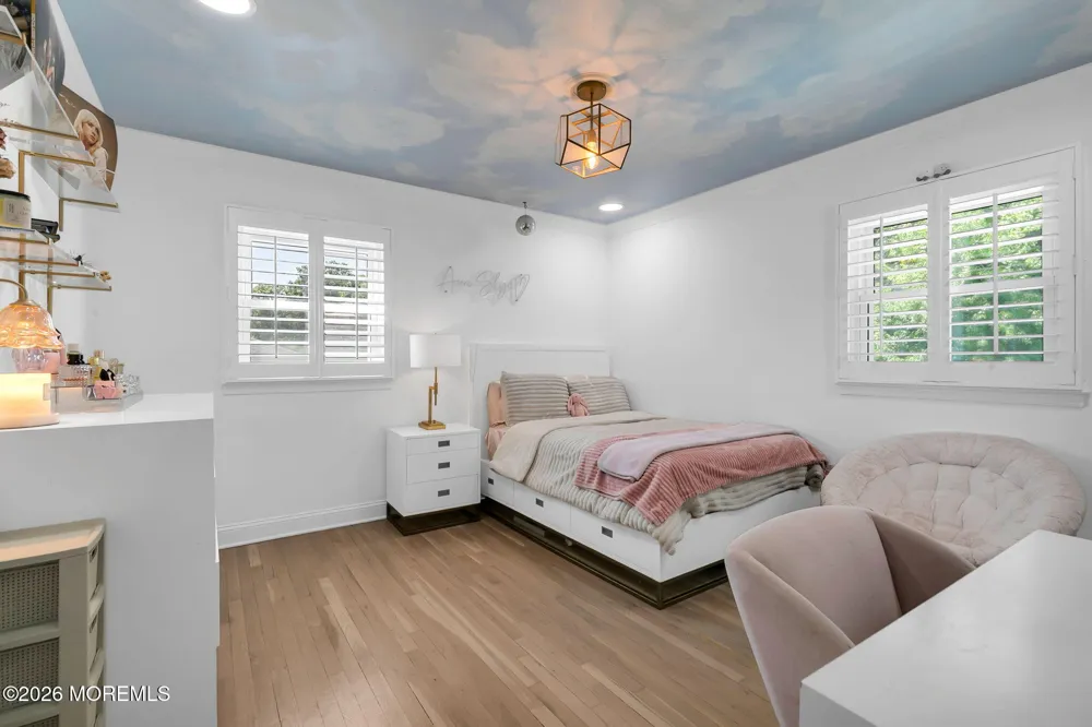 16 Springhouse Road Ocean, NJ 07712