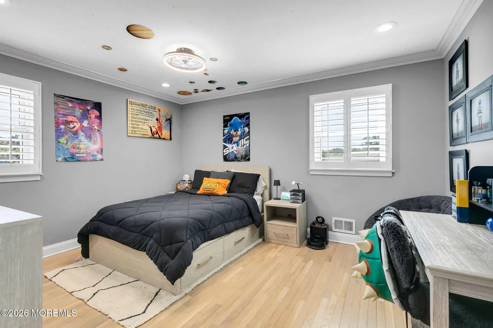 16 Springhouse Road Ocean, NJ 07712
