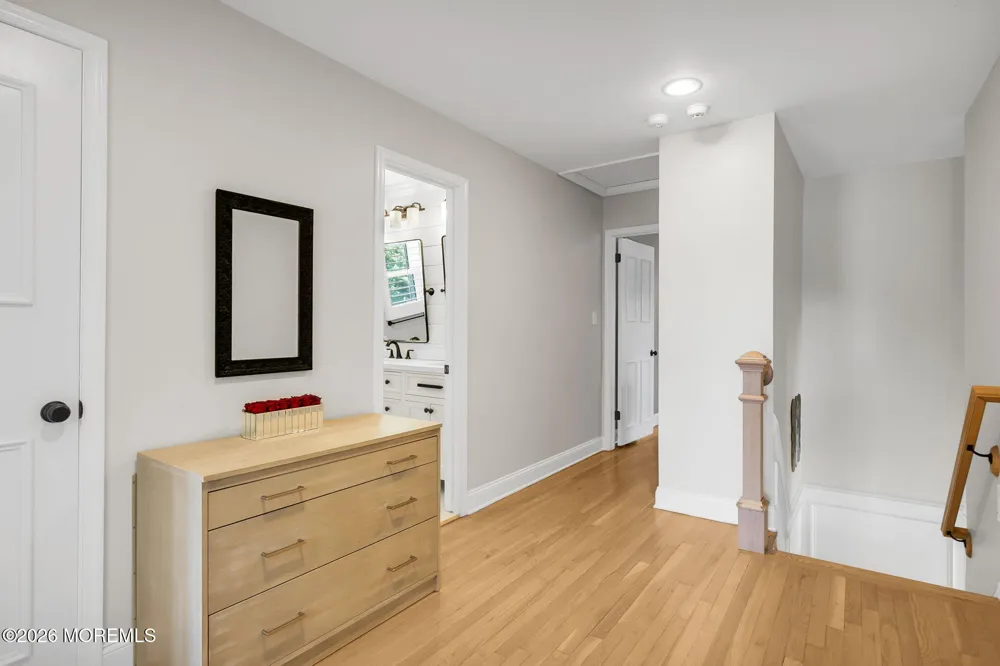 16 Springhouse Road Ocean, NJ 07712
