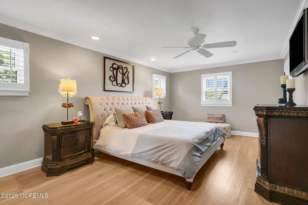 16 Springhouse Road Ocean, NJ 07712