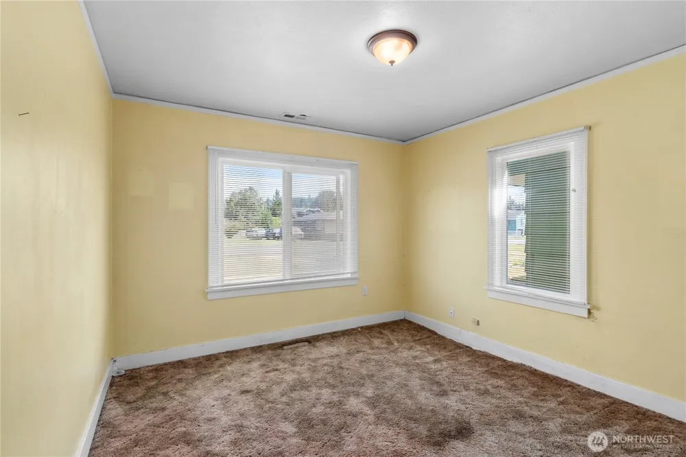 2315 Pacific Avenue Aberdeen, WA 98520