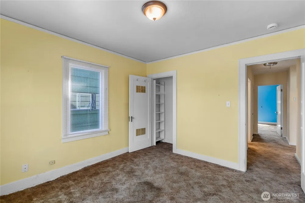 2315 Pacific Avenue Aberdeen, WA 98520