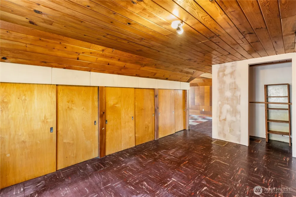 2315 Pacific Avenue Aberdeen, WA 98520