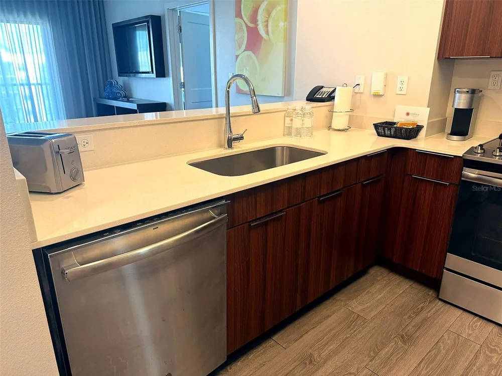 14501 GROVE RESORT AVENUE #2703 Winter Garden, FL 34787