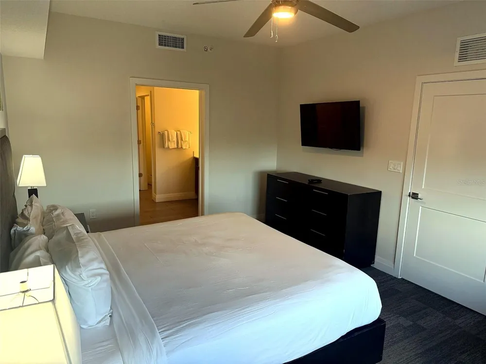 14501 GROVE RESORT AVENUE #2703 Winter Garden, FL 34787