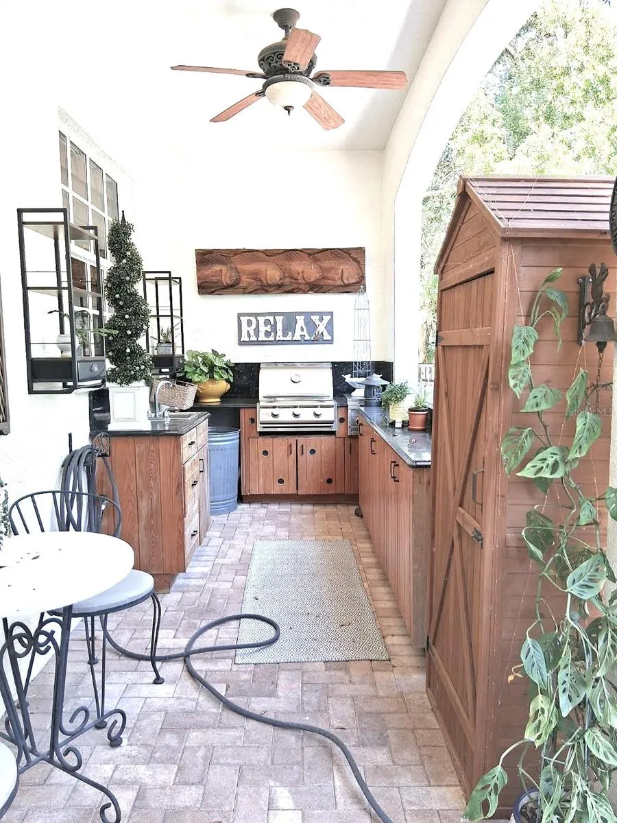 3171 DICK WILSON DRIVE Sarasota, FL 34240