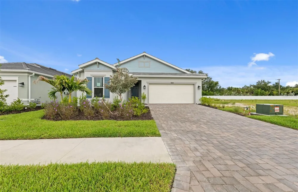 1840 SILVER SHORES BOULEVARD Englewood, FL 34223