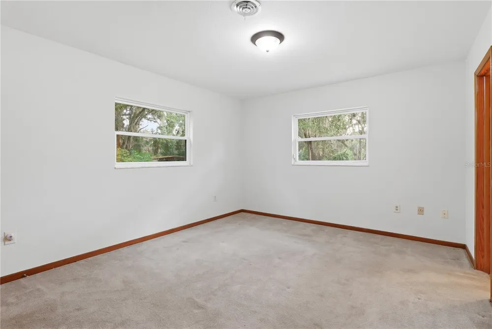 5025 BASEBALL POND ROAD Brooksville, FL 34602