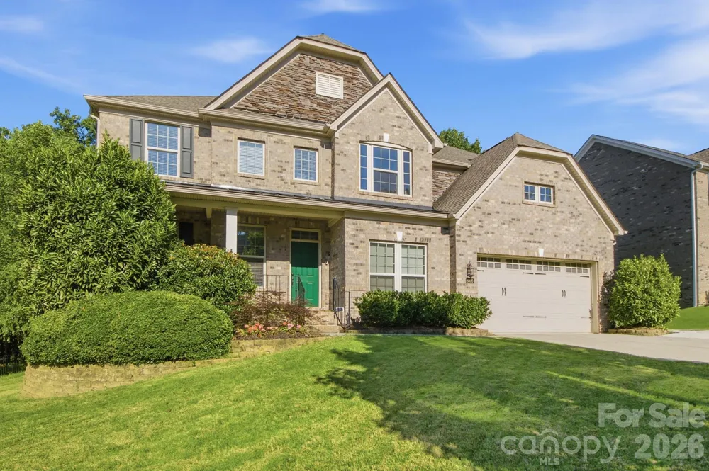 8306 Early Bird Way Mint Hill, NC 28227