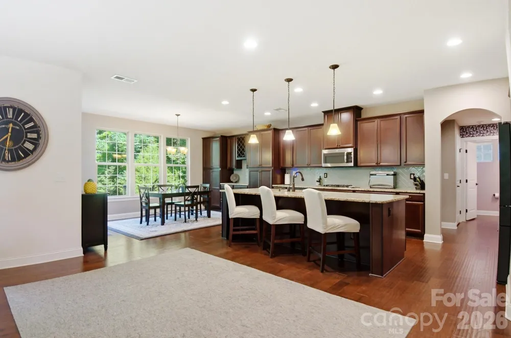 8306 Early Bird Way Mint Hill, NC 28227