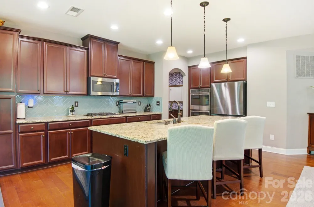 8306 Early Bird Way Mint Hill, NC 28227