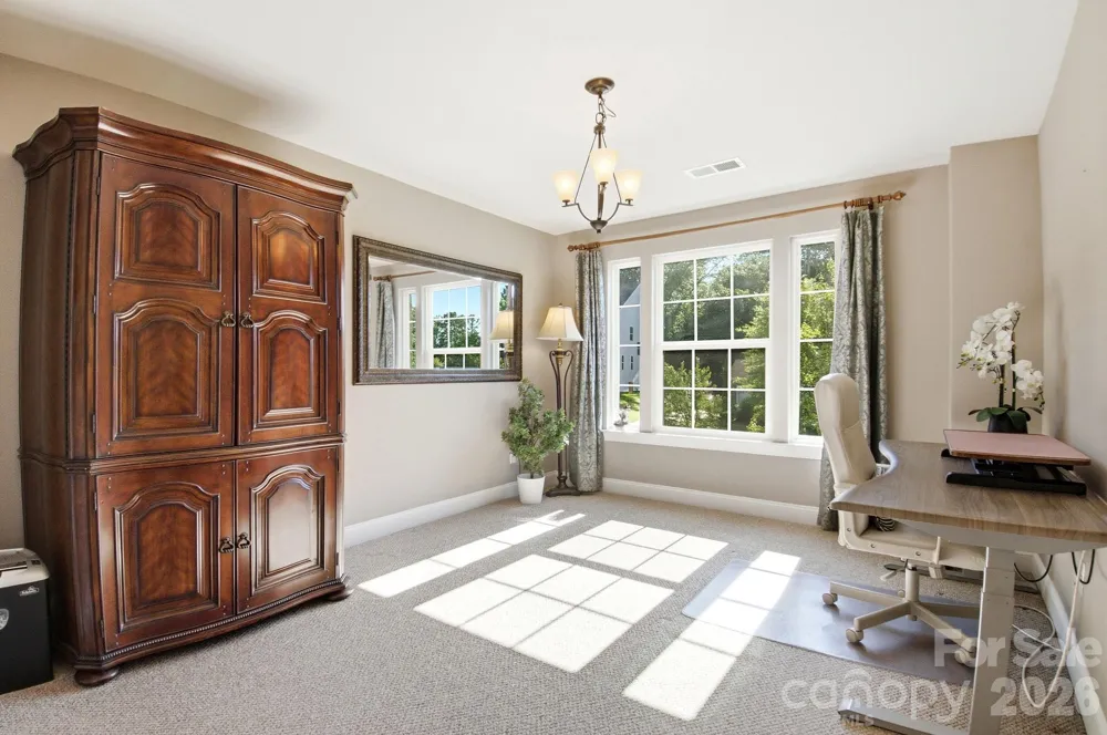 8306 Early Bird Way Mint Hill, NC 28227