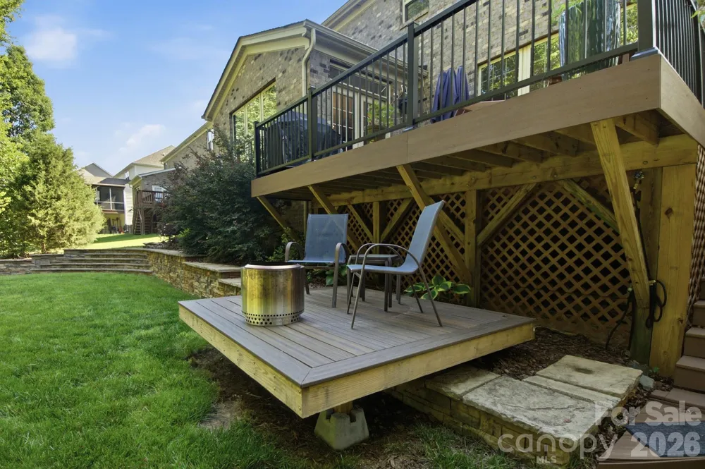 8306 Early Bird Way Mint Hill, NC 28227