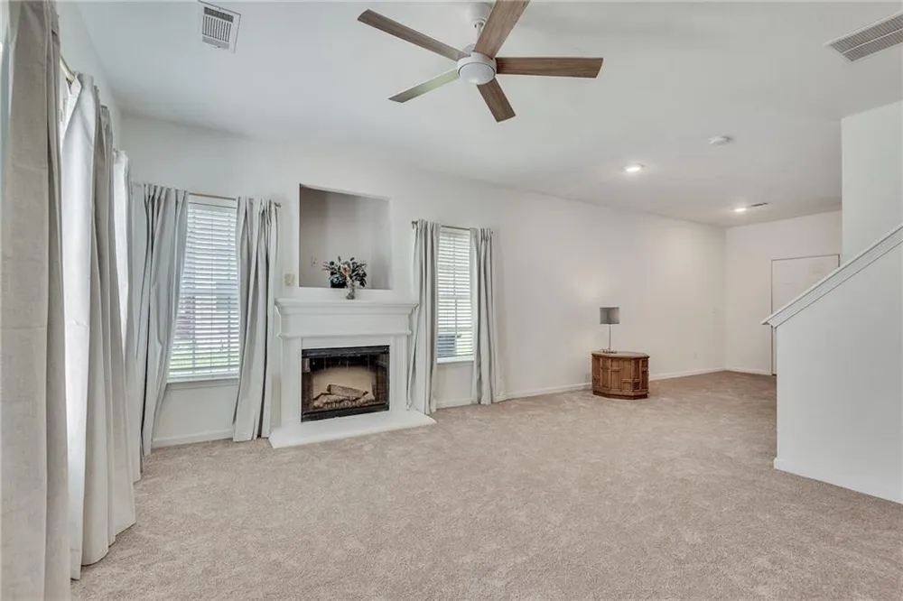 7056 Brookview Creek Riverdale, GA 30274