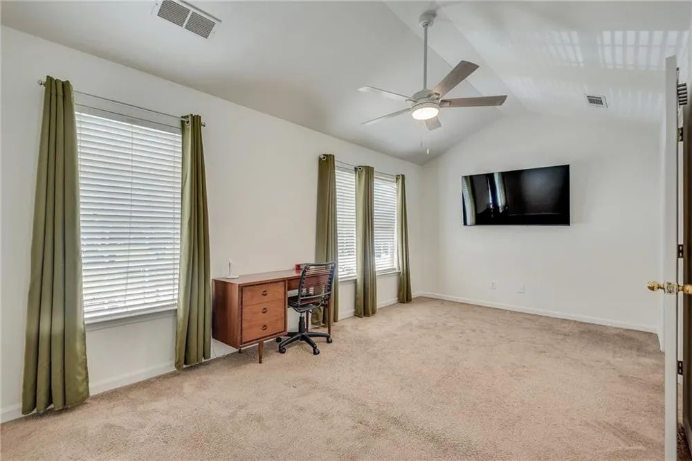 7056 Brookview Creek Riverdale, GA 30274