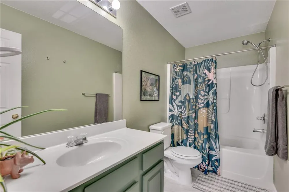 7056 Brookview Creek Riverdale, GA 30274