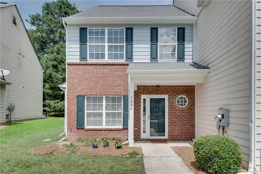 7056 Brookview Creek Riverdale, GA 30274