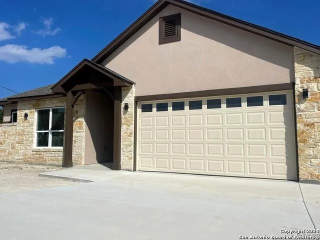 107 Asa Harold Blanco, TX 78606