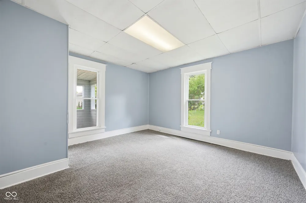 1303 S Shipley Street Muncie, IN 47302