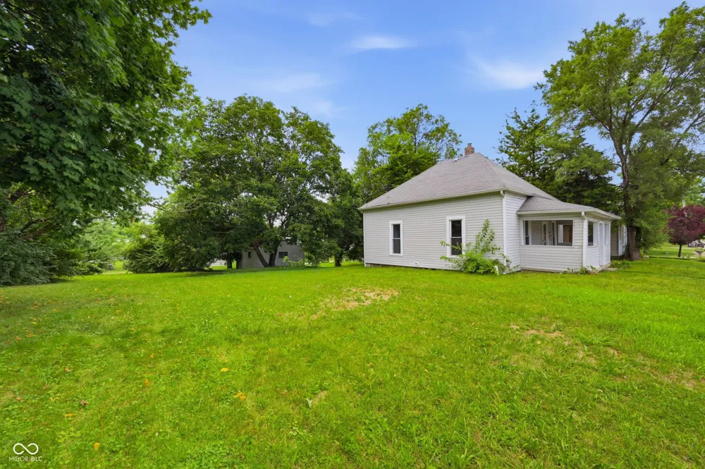 1303 S Shipley Street Muncie, IN 47302