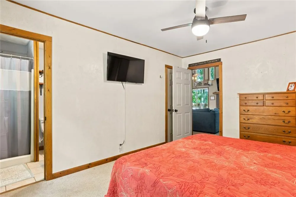383 Hub Dent Road NE Milledgeville, GA 31061