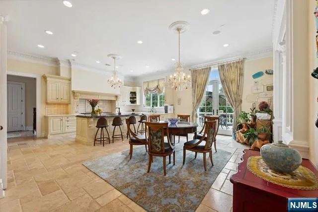 31 Marie Major Drive Alpine, NJ 07620