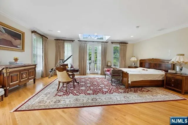 31 Marie Major Drive Alpine, NJ 07620