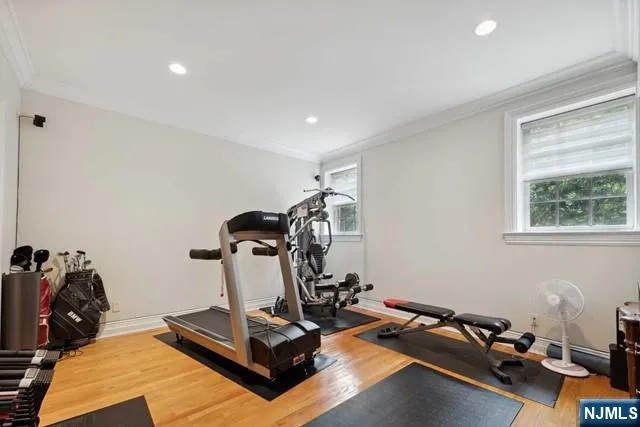 31 Marie Major Drive Alpine, NJ 07620