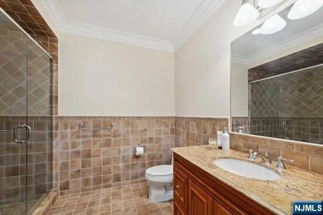 31 Marie Major Drive Alpine, NJ 07620