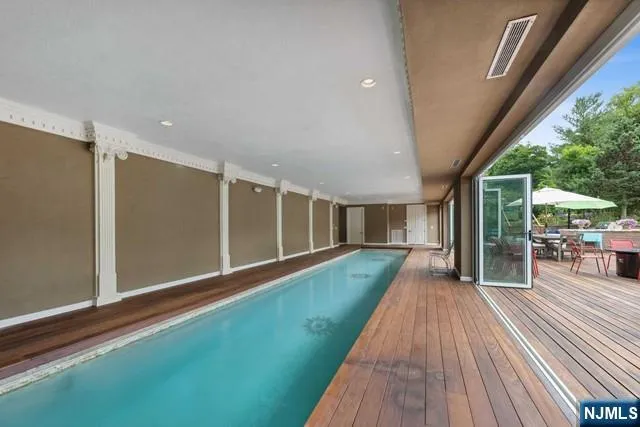 31 Marie Major Drive Alpine, NJ 07620