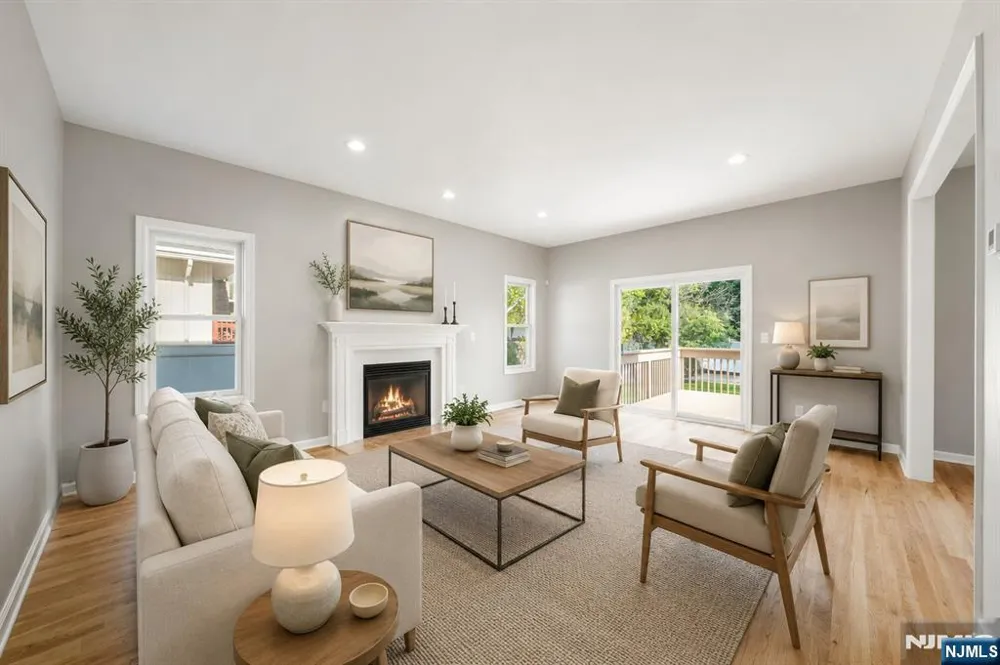 15 Laurel Avenue Dumont, NJ 07628