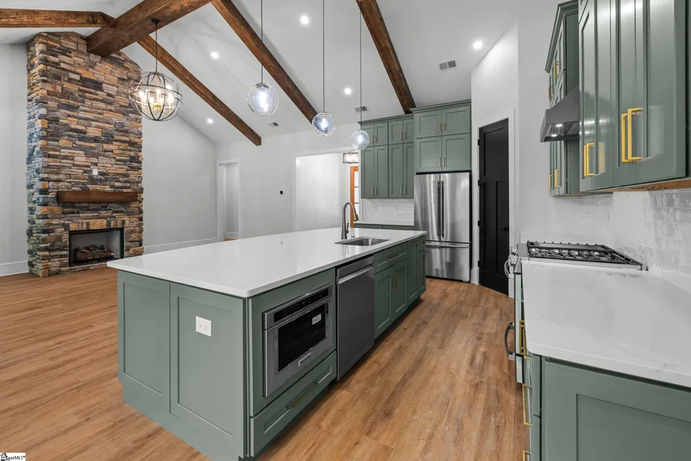 503 Point Road Westminster, SC 29693