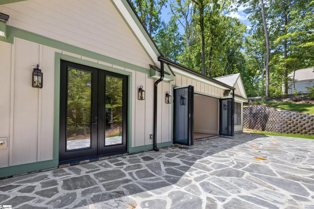 503 Point Road Westminster, SC 29693
