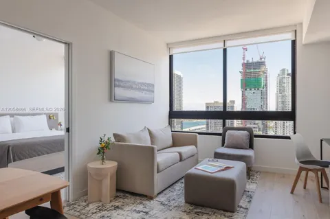 225 Miami Ave #3203