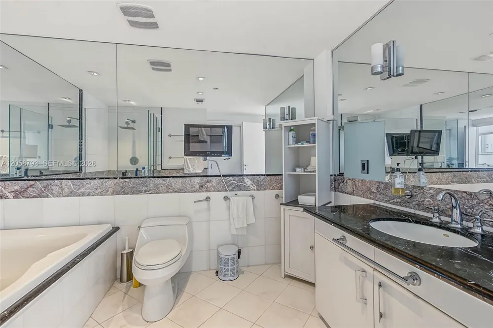 540 West Ave #513 Miami Beach, FL 33139