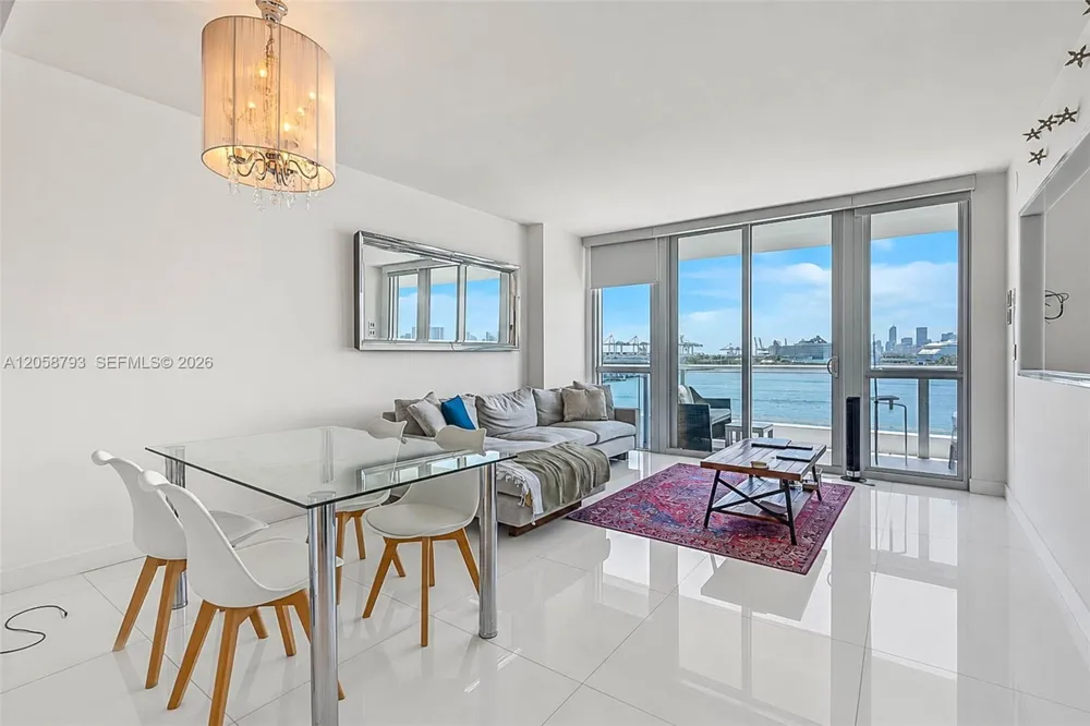 540 West Ave #513 Miami Beach, FL 33139