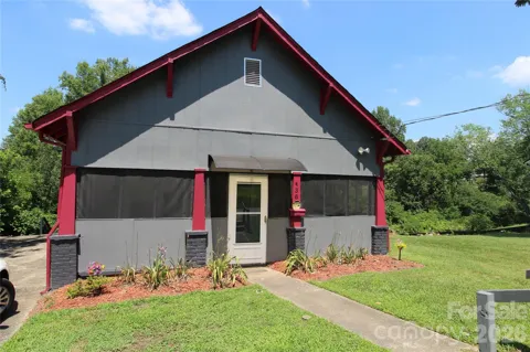 438 Folk Street NW