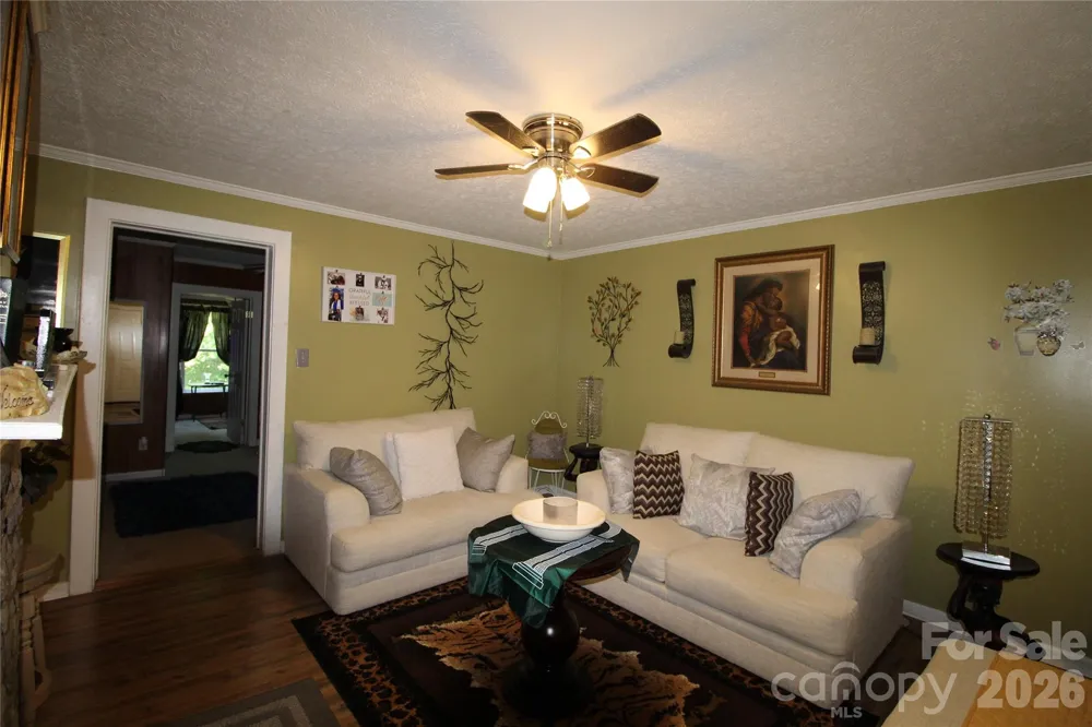 438 Folk Street NW Lenoir, NC 28645