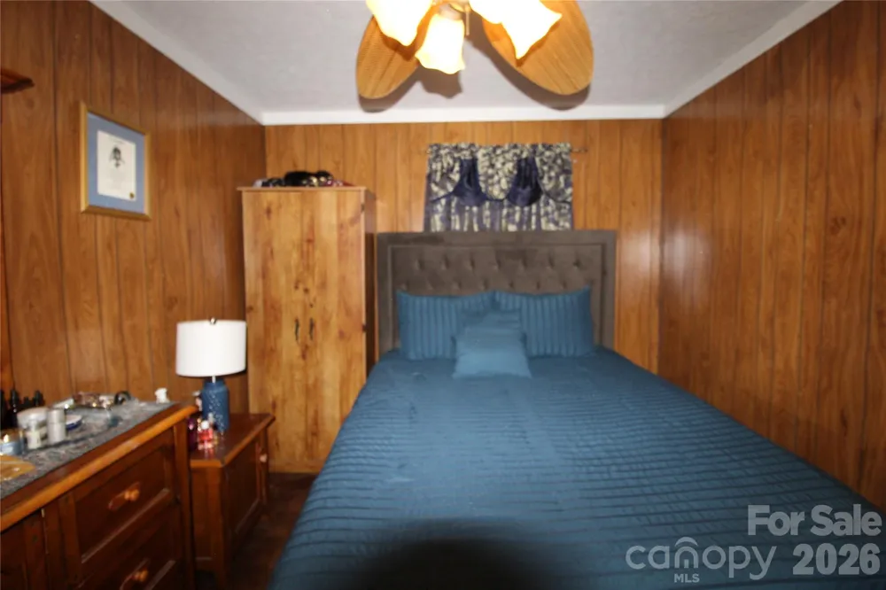 438 Folk Street NW Lenoir, NC 28645