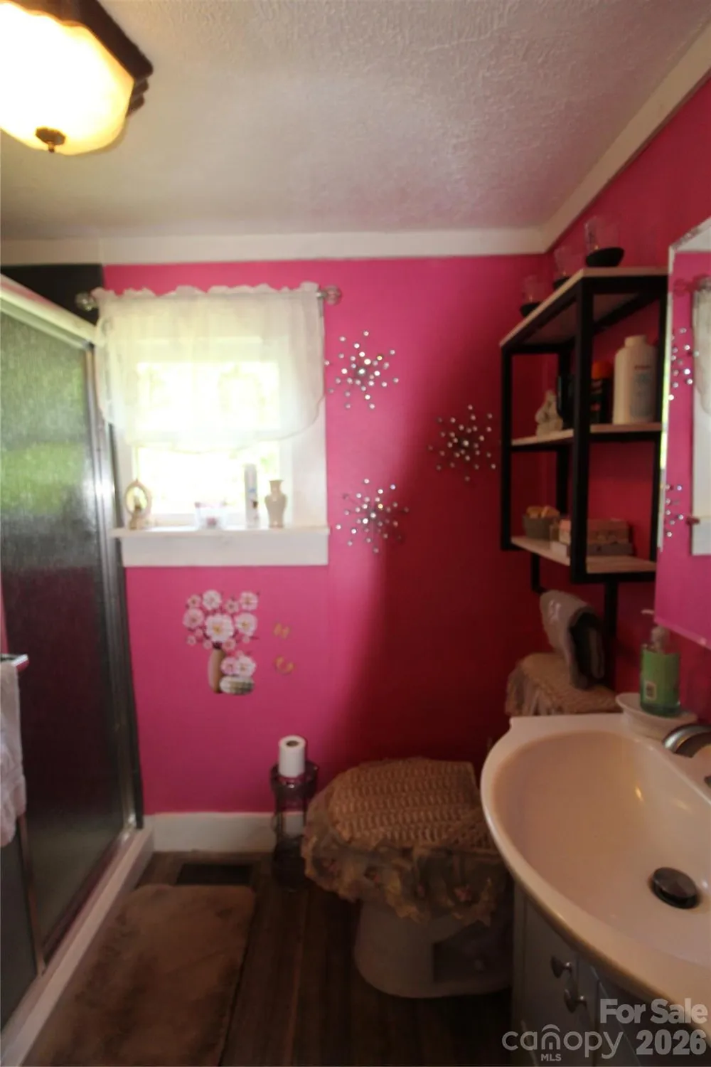 438 Folk Street NW Lenoir, NC 28645