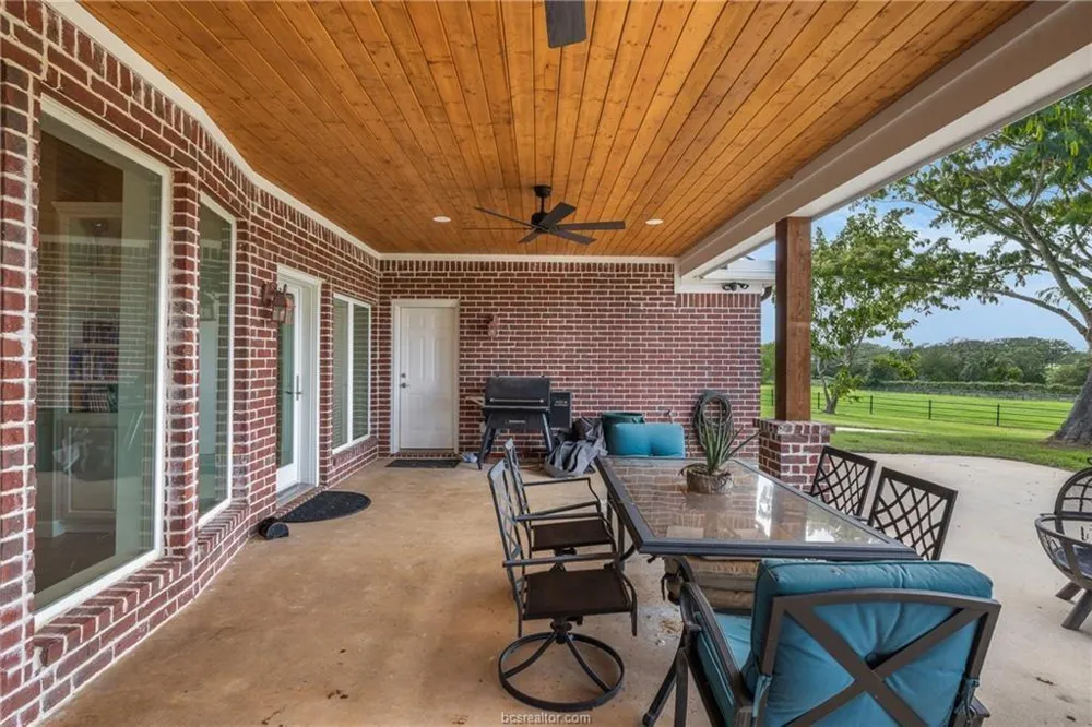 4845 County Road 119 Caldwell, TX 77836