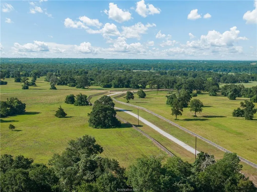 4845 County Road 119 Caldwell, TX 77836