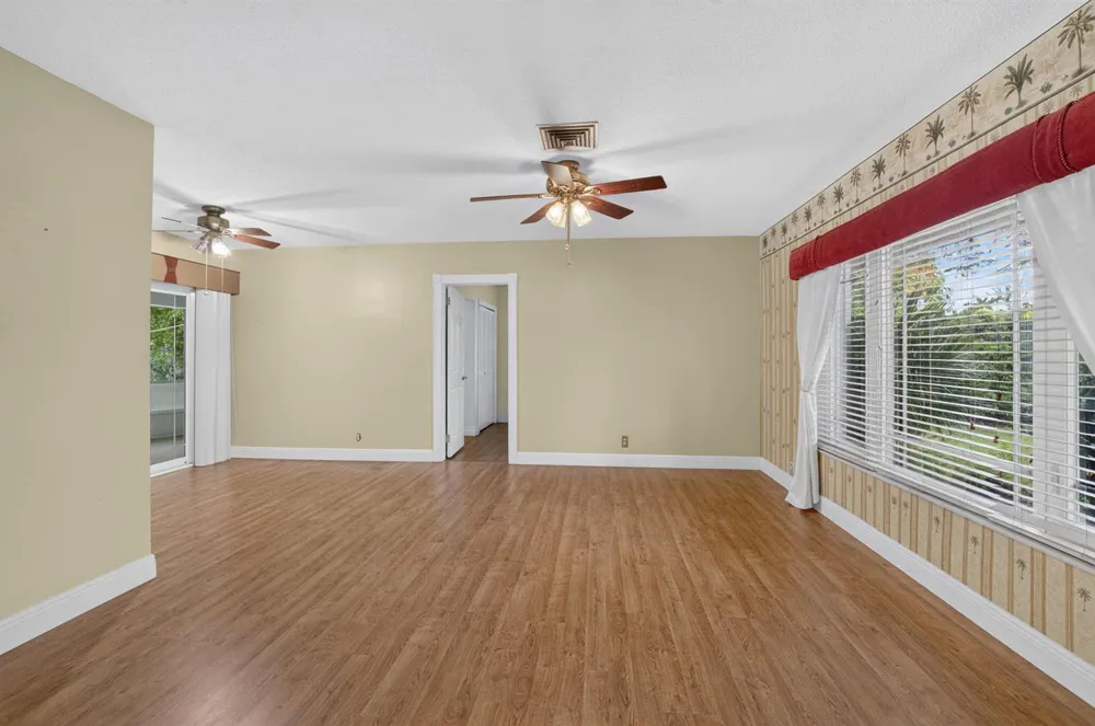 1011 SW 7TH STREET Boca Raton, FL 33486