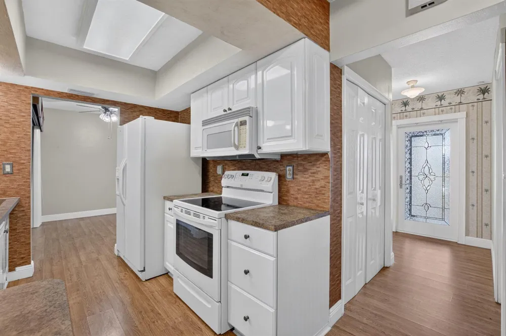 1011 SW 7TH STREET Boca Raton, FL 33486