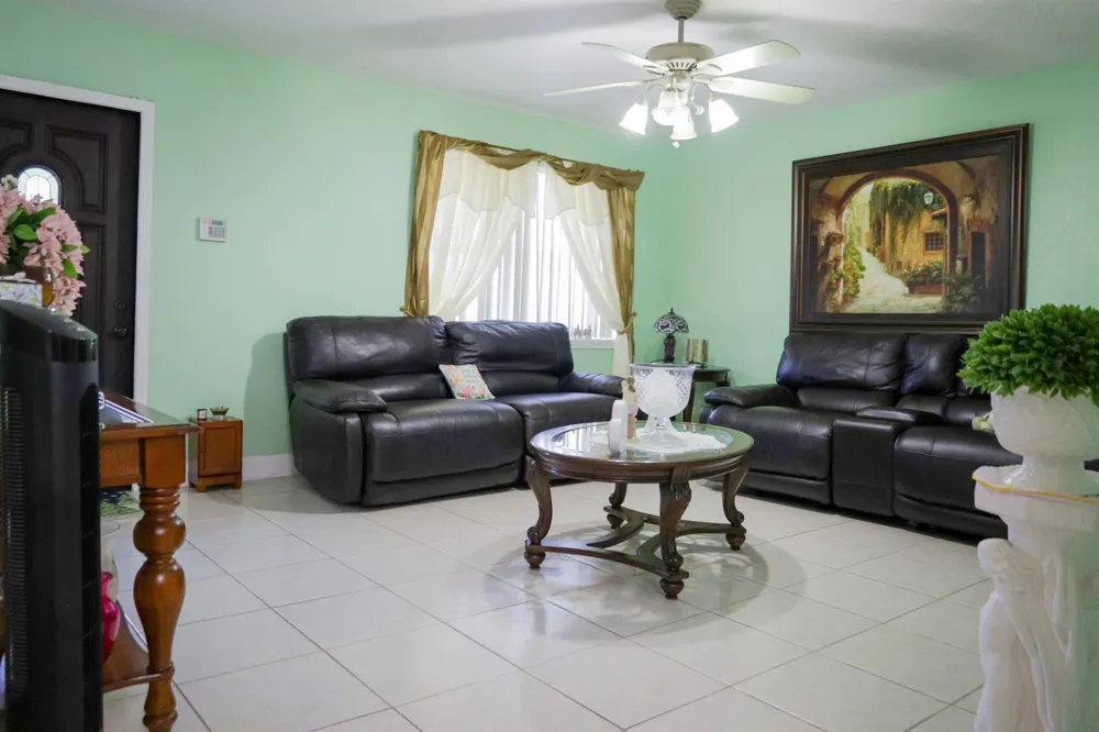 3335 10th Avenue Palm Springs, FL 33461