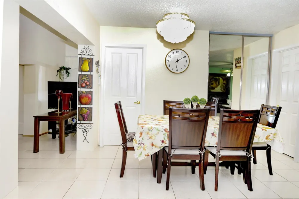 3335 10th Avenue Palm Springs, FL 33461