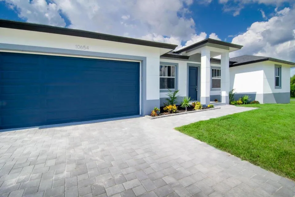 10654 Washington Road Port Charlotte, FL 33981