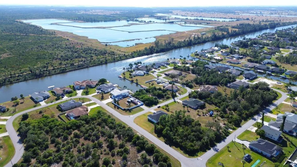 10654 Washington Road Port Charlotte, FL 33981